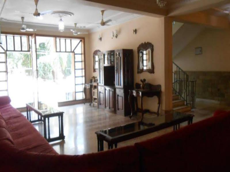 Hotel Tourist Inn Siliguri Exterior foto
