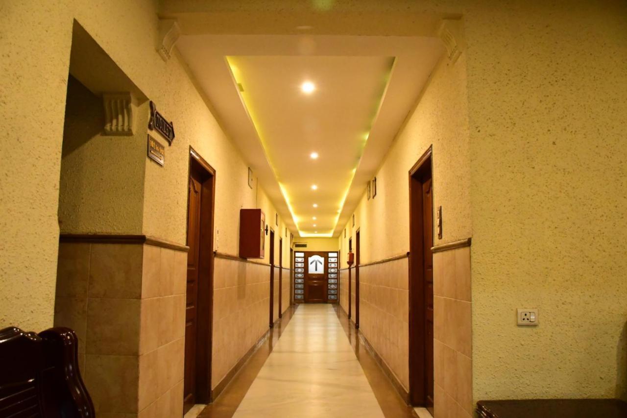 Hotel Tourist Inn Siliguri Exterior foto